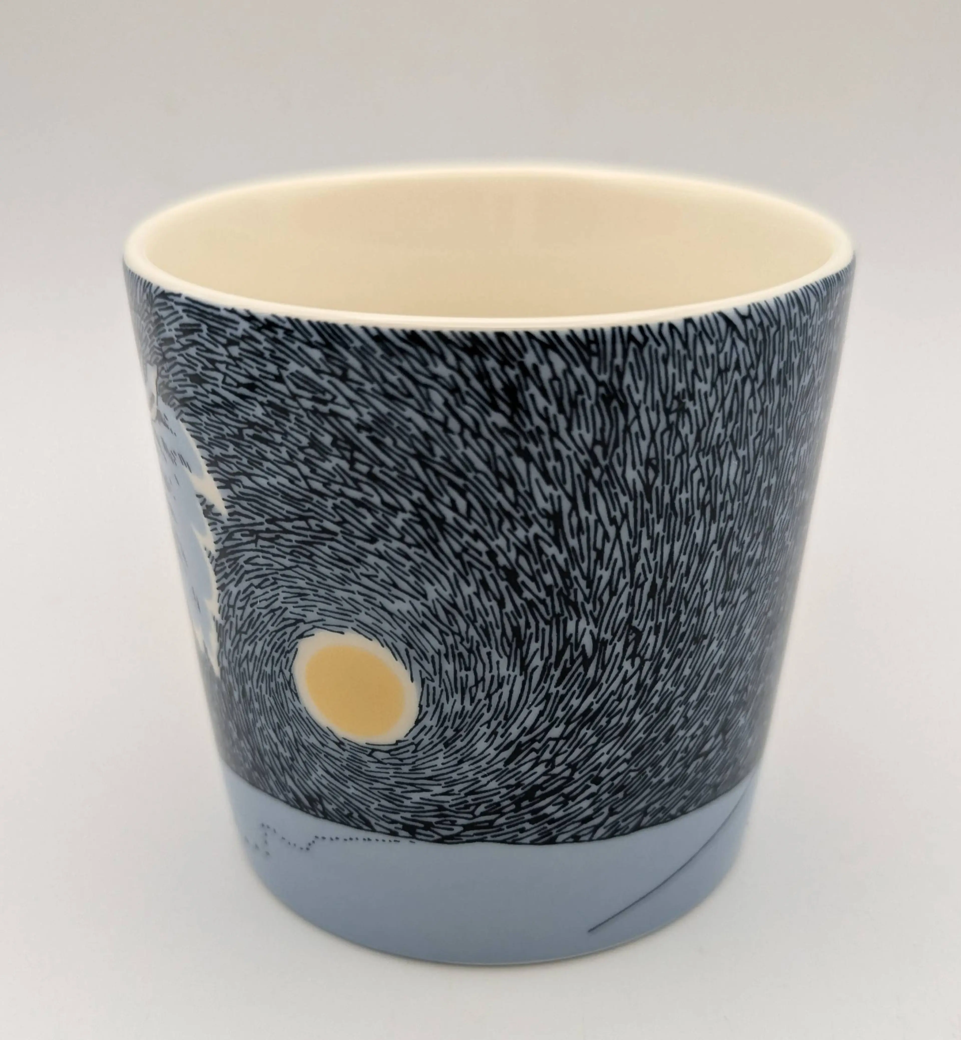 Image 2 of 6