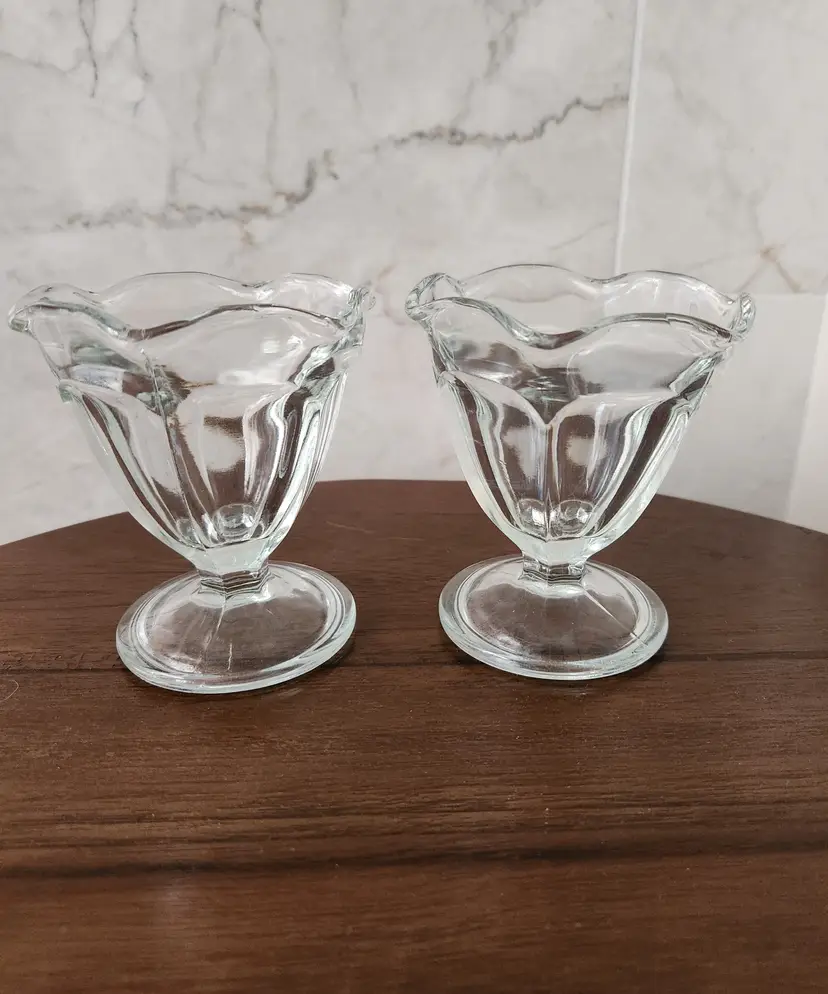 Set of 2 Anchor Hocking Ice Cream Sundae Dishes