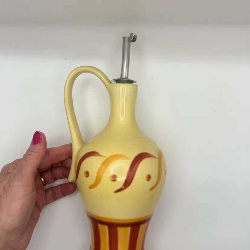 Hand Painted Gail Pittman Southern Living At Home "Siena" ceramic oil cruet 9”