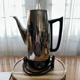 Niki-Vintage General Electric (GE) Chrome Percolator