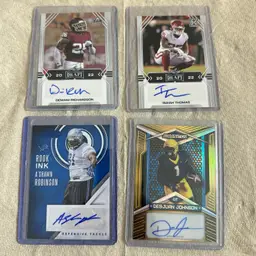 BUNDLE OF 4 AUTOGRAPHS NFL TRADING CARD NEAR NM ONE NUMBER AUTO IN THE BUNDLE