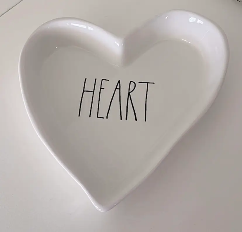 Rae Dunn, heart shaped, “HEART” dish for Valentine’s Day! ❤️ Give a gift to that special someone!❤️