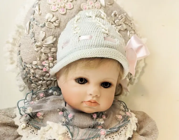 Mundia Collection, designed by Christine and Cecile, Sacha