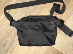 Bellroy Lite Sling Mini