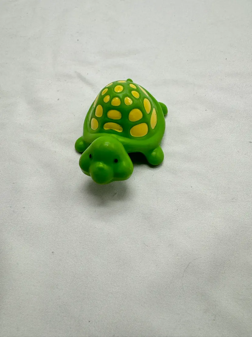 VTG Strawberry Shortcake Teatime Turtle