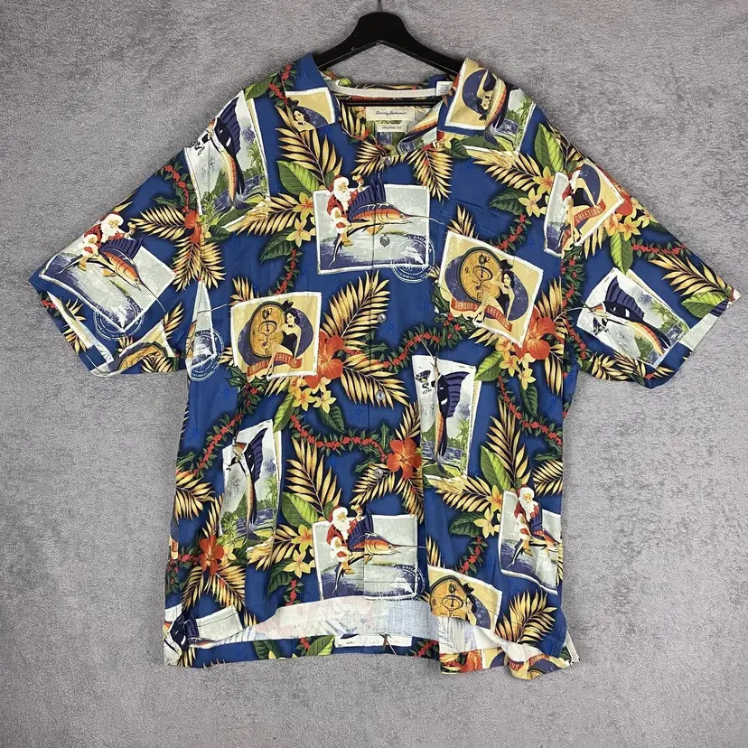 Tommy Bahama Shirt Mens 3XL Blue Silk Hawaiian Aloha Santa Fishing Christmas