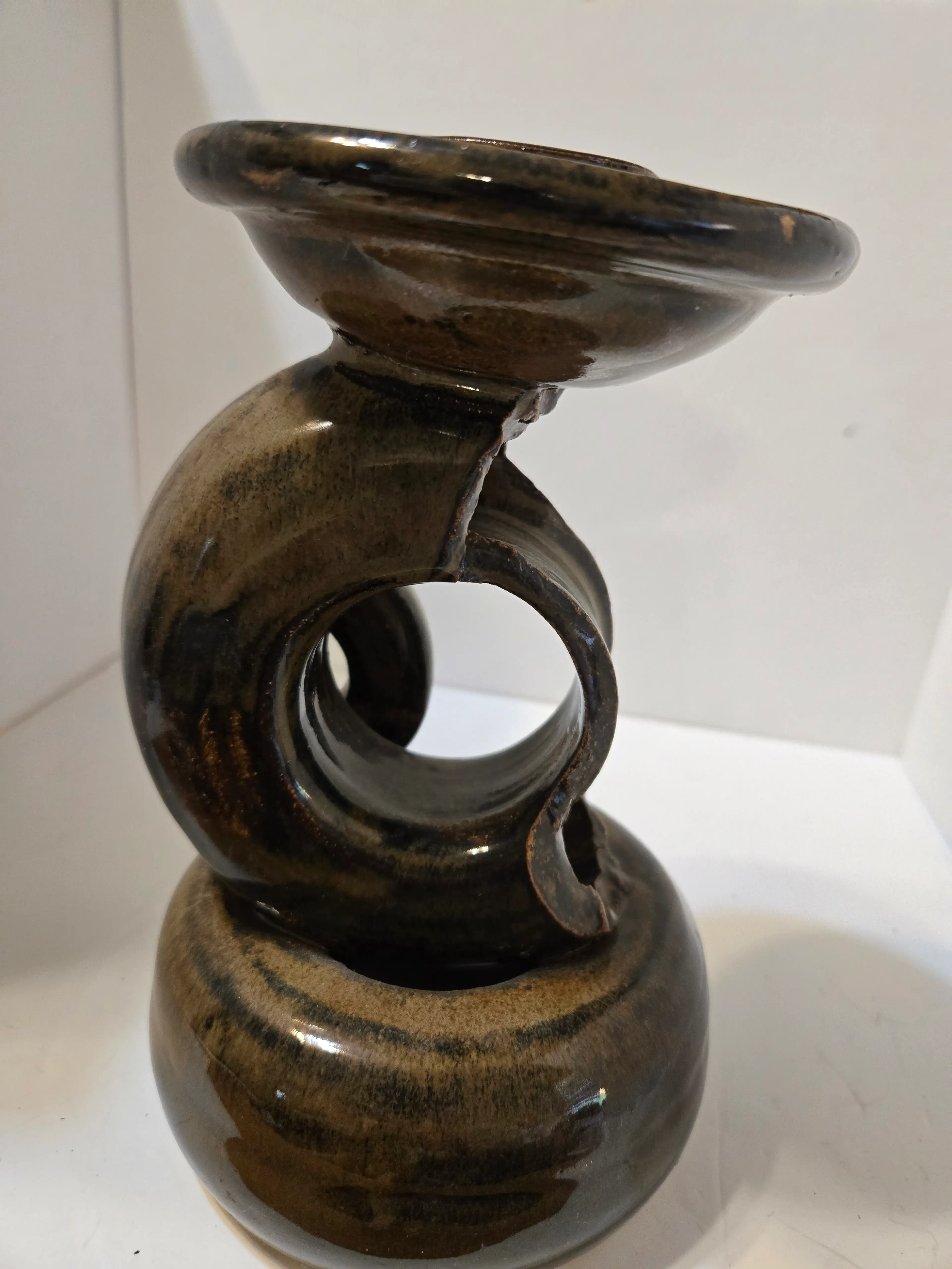 Image 2 of 5