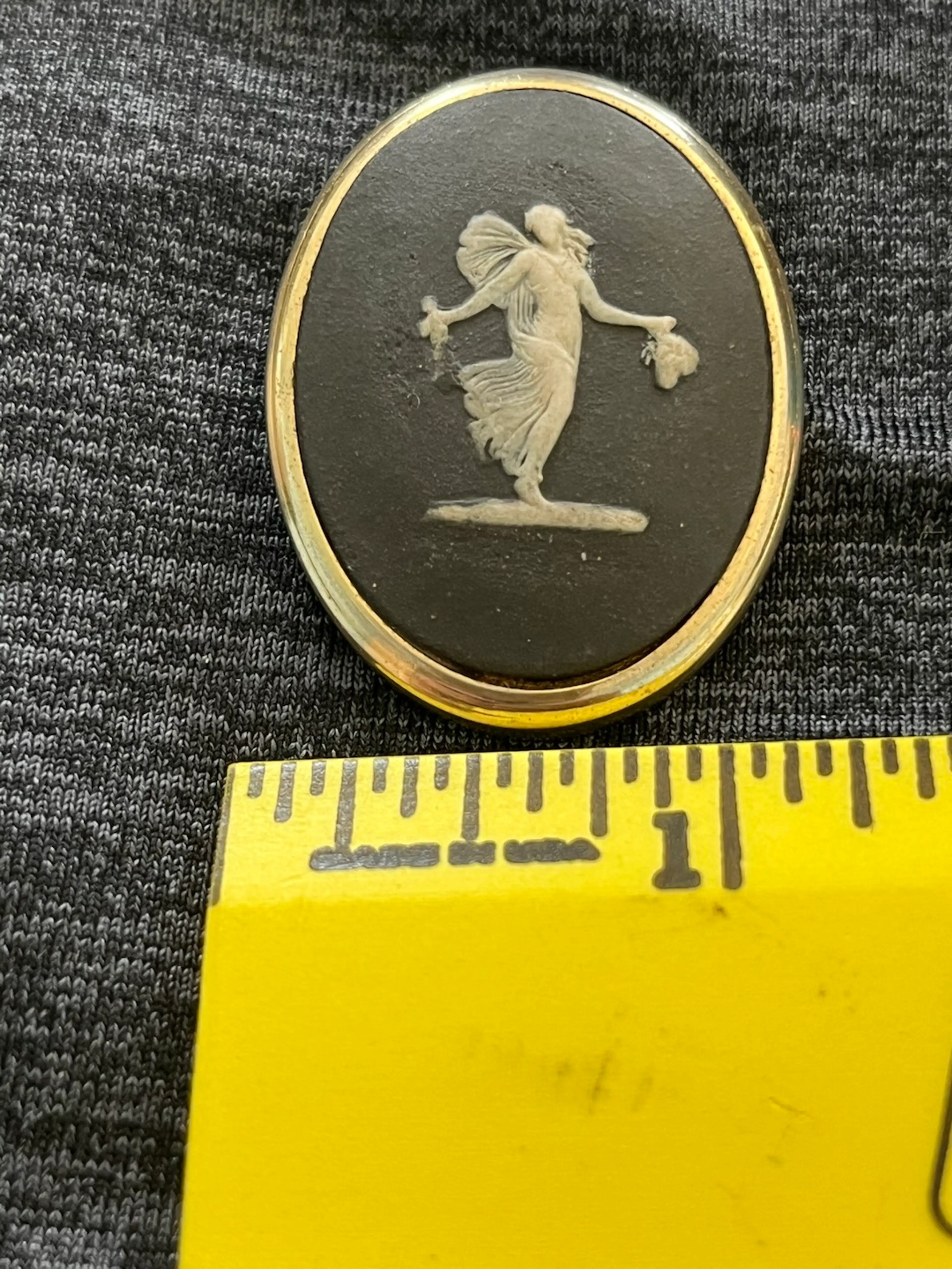 Image 4 of 7