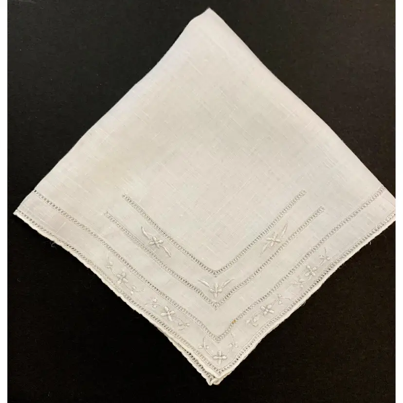 Embroidered Pulled Thread Wedding Handkerchief Cottage Core Granny Vintage