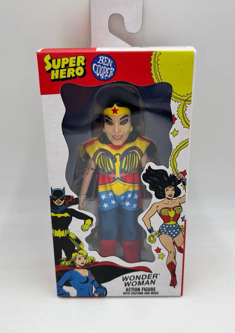 Wonder Woman Neca 5.5” Clothed Action Figure Halloween Costume & Mask