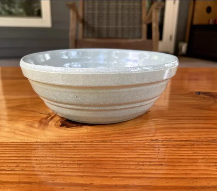 Vintage Mountainside Pottery MP Bowl 8.75” Lt Blue Green Made In USA