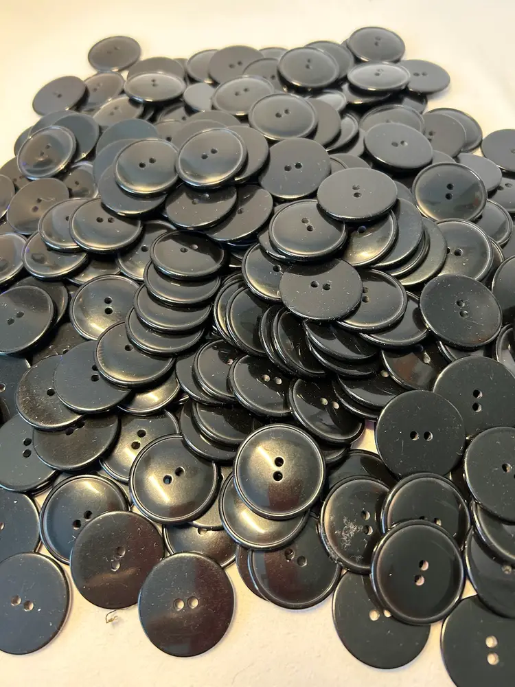 New 335 Pcs Black 1 3/4 Polished Dome Design Buttons