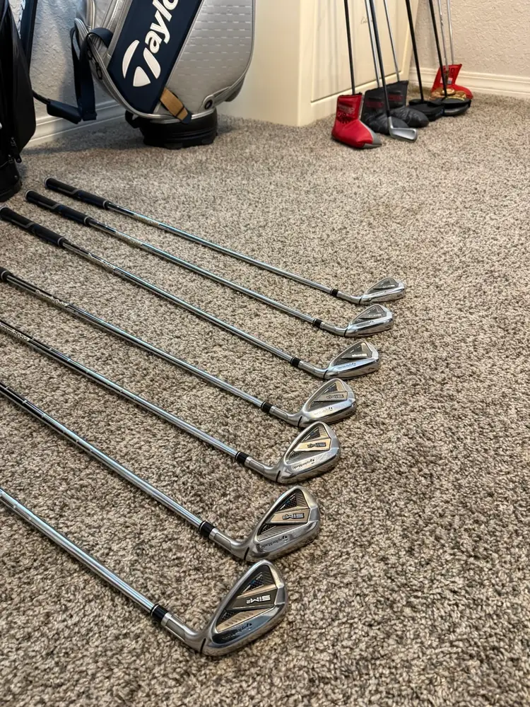 TaylorMade Sim2 Max Iron Set