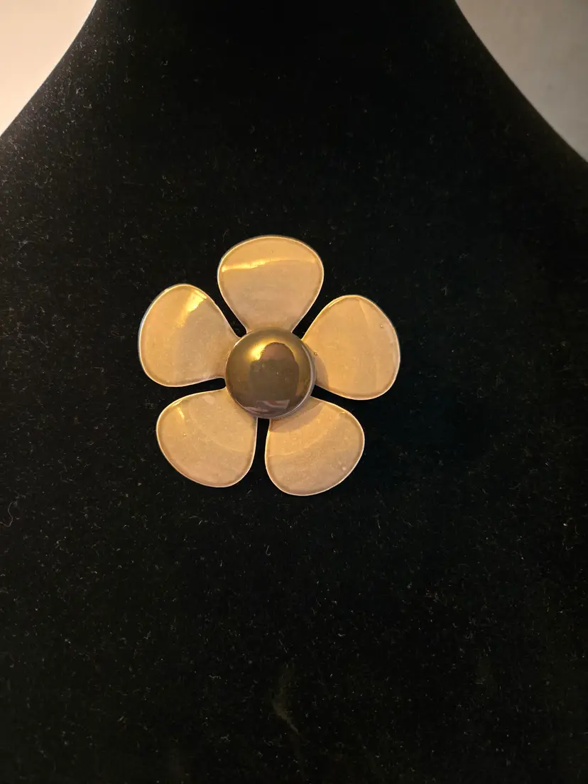Enamel on Metal Two Tone Gray Flower Brooch