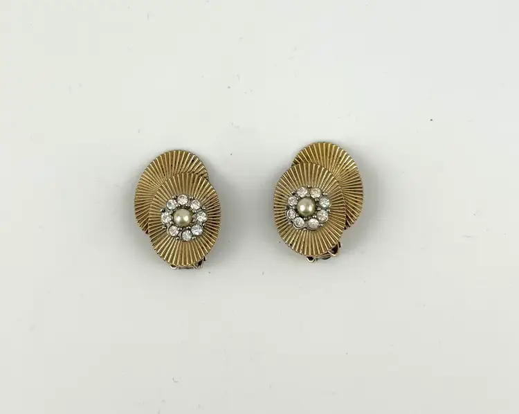 Vintage Signed Coro Gold Tone Glass Pearl and Crystal Clip-on Earrings 1”