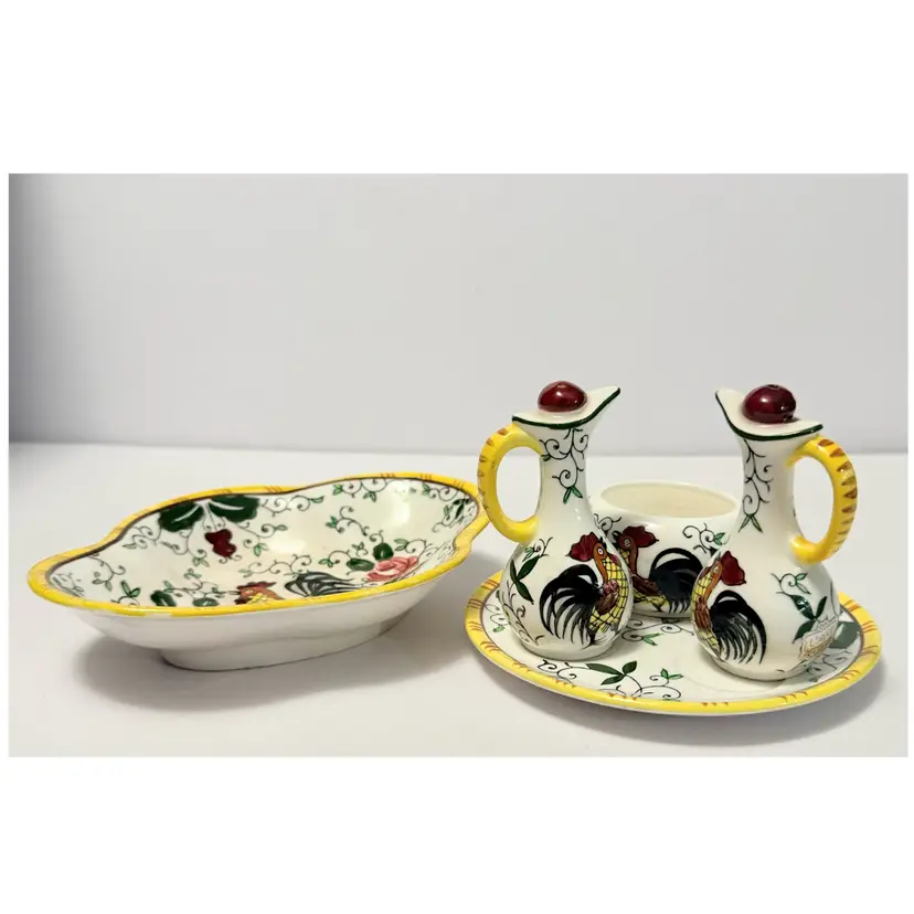 Vintage  Rooster & Roses 5-Pc Ucagco PY Salt & Pepper & Mustard W Trays
