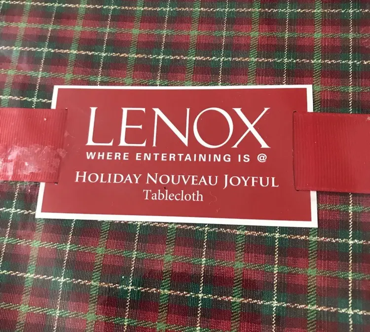 Lenox Tablecloth Holiday Dazzle Plaid Red Green Gold Christmas 60" X 84" Fabric