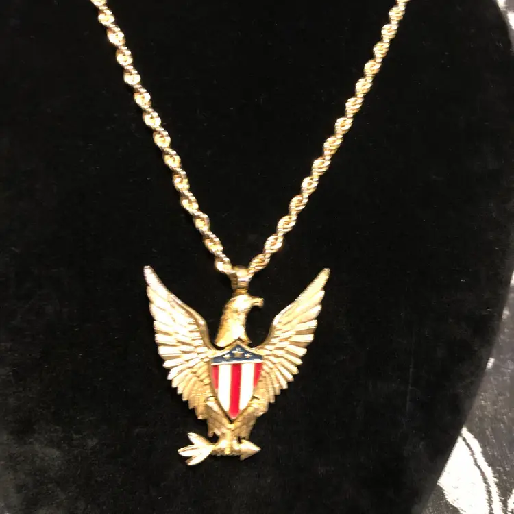 Vintage Red White Blue Gold-Tone Flying Eagle Carrying Arrow Pendant Necklace