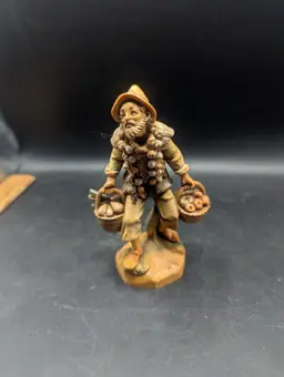Vintage FONTANINI 1987 Depose Italy Nativity #146 Figurine 5" Nathan the Peddler Villager.