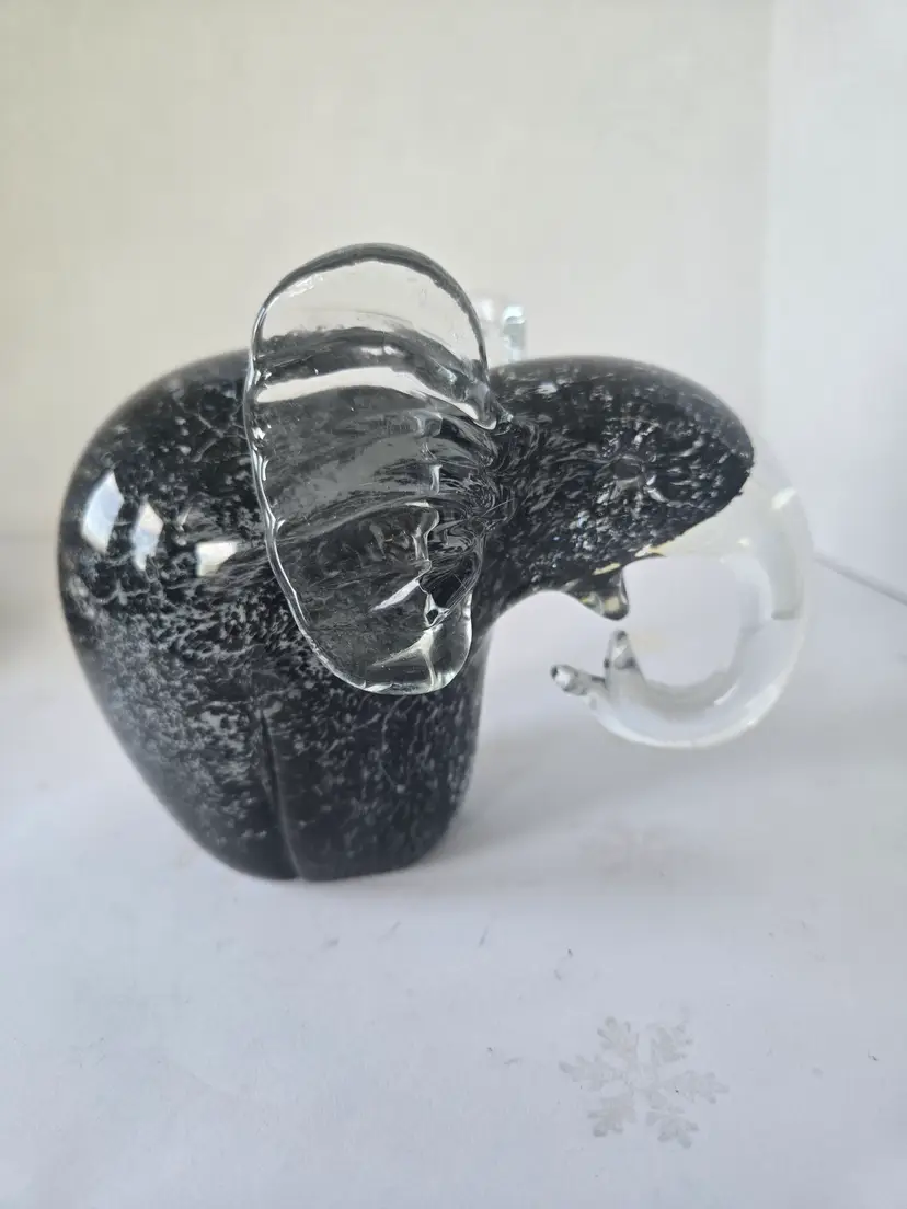 Art Glass Elephant