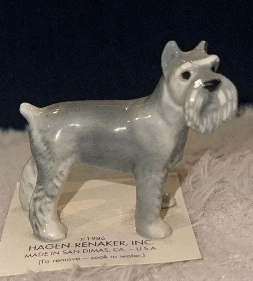 Hagen-Renaker Schnauzer Figurine 2” 1986