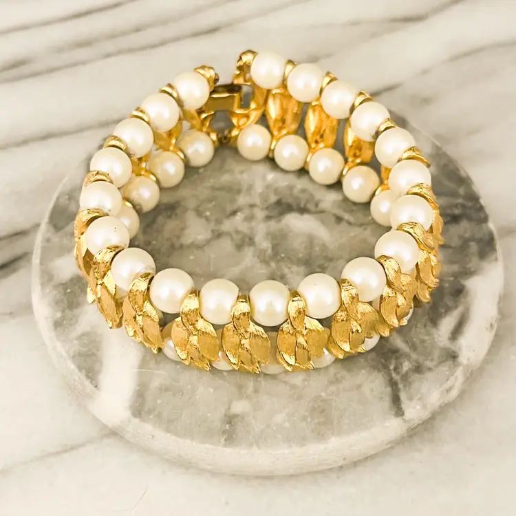 Vintage Pearl Bracelet Simulated Beads Gold Toned Metal Wide Hollywood Regency