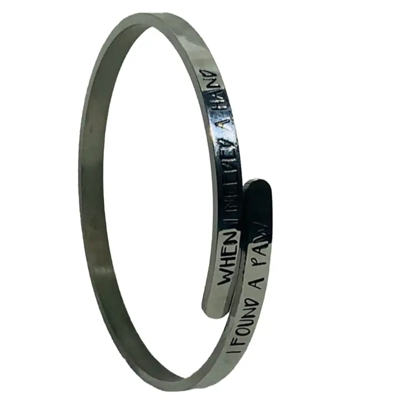 Sparkly Shinny  Vintage Costume Jewelry Bangle Reads, “When I Needed A Hand, I Found A Paw” 🐾 