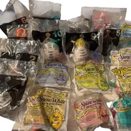McDonald's Happy Meal Toys 2001 & 1992 Snow White & Seven Dwarfs Complete Sets