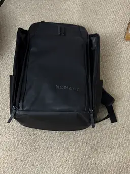 Nomatic 20L Backpack