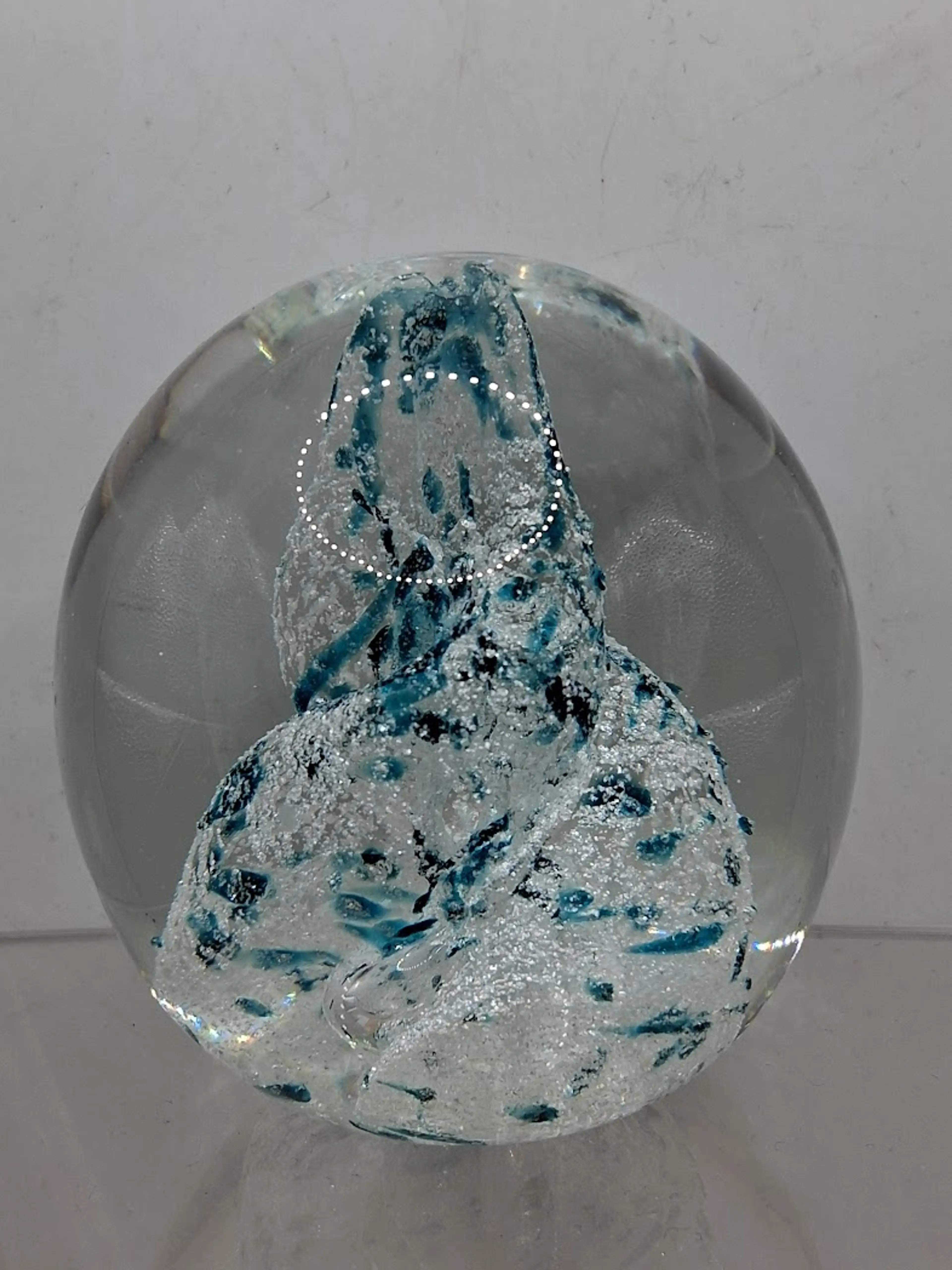 Image 2 of 4