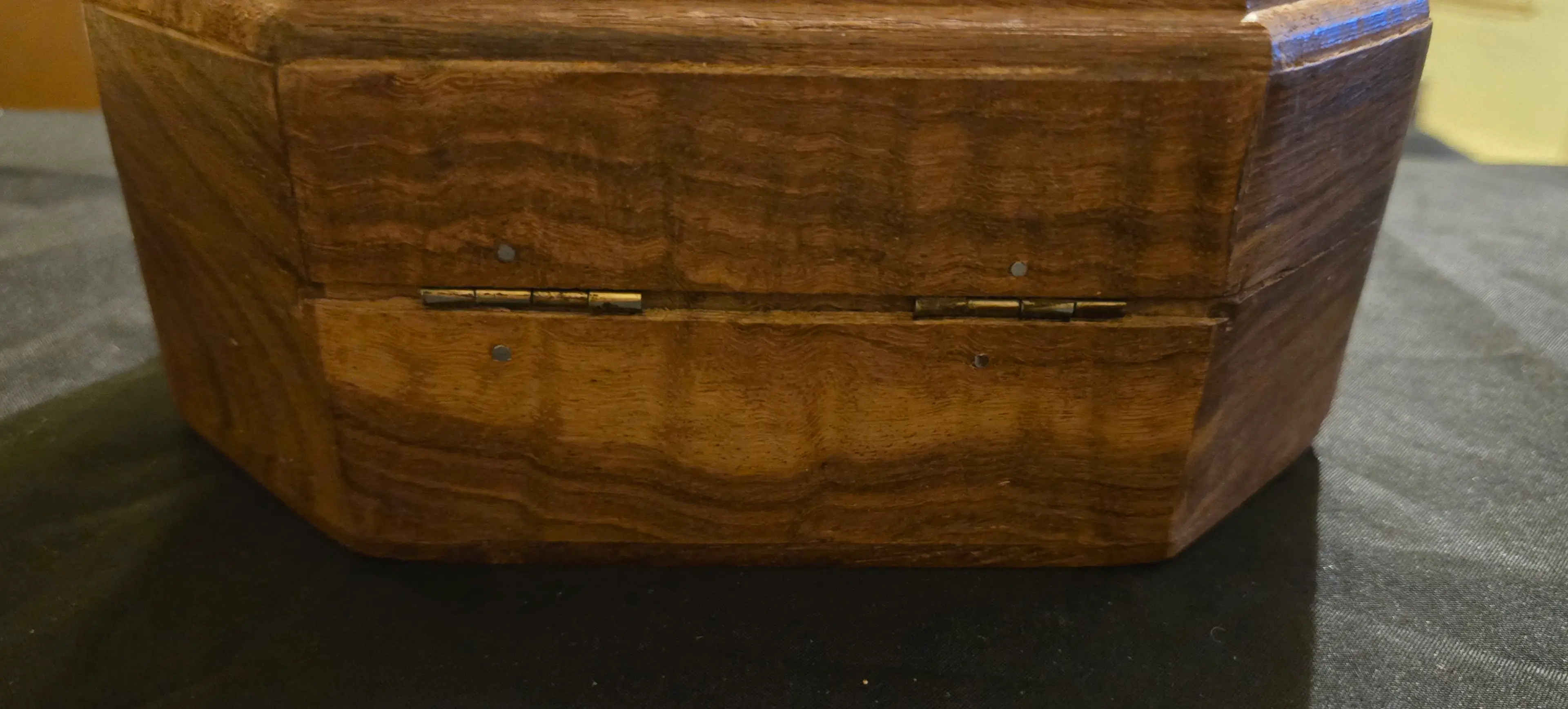 Image 3 of 3