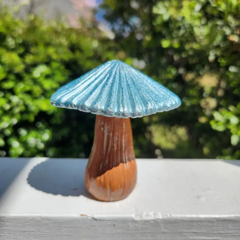 Mushroom Garden Decor 4"x3"