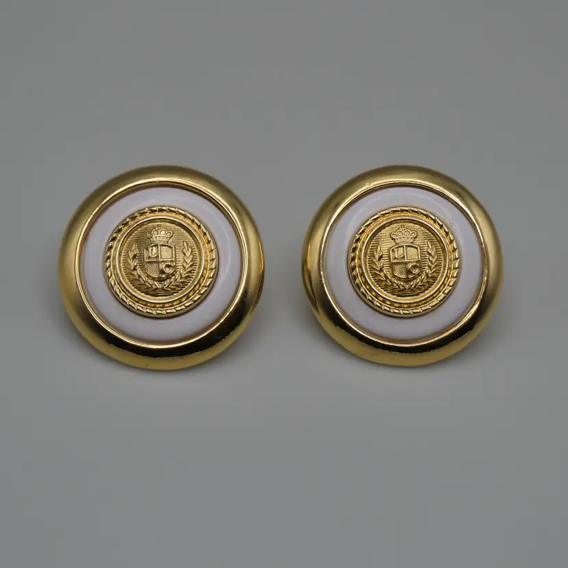 Vintage Liz Claiborne Coat of Arms Crest Logo Pierced Earrings White Enamel Gold Toned Metal 1.2" Round