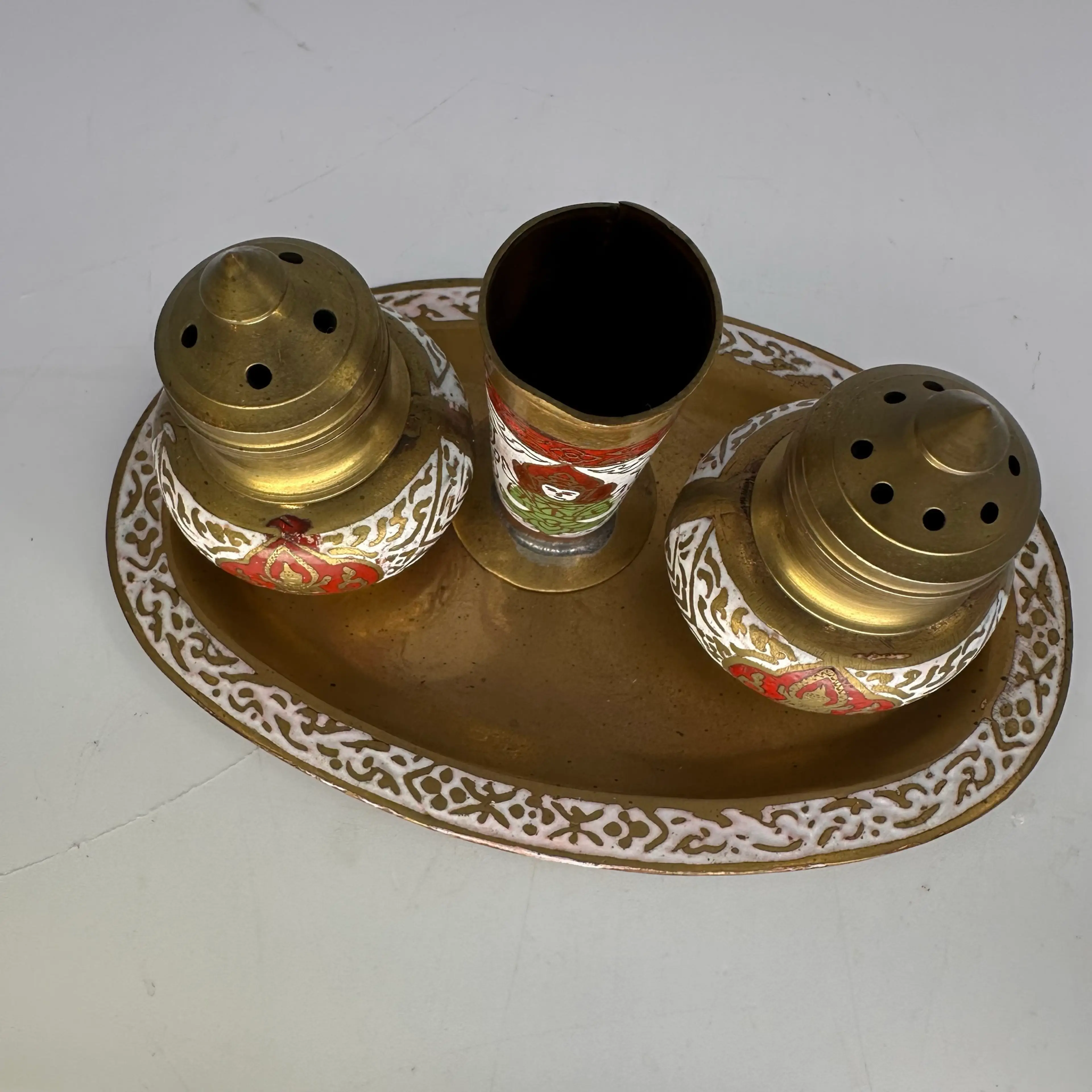 Image 2 of 2