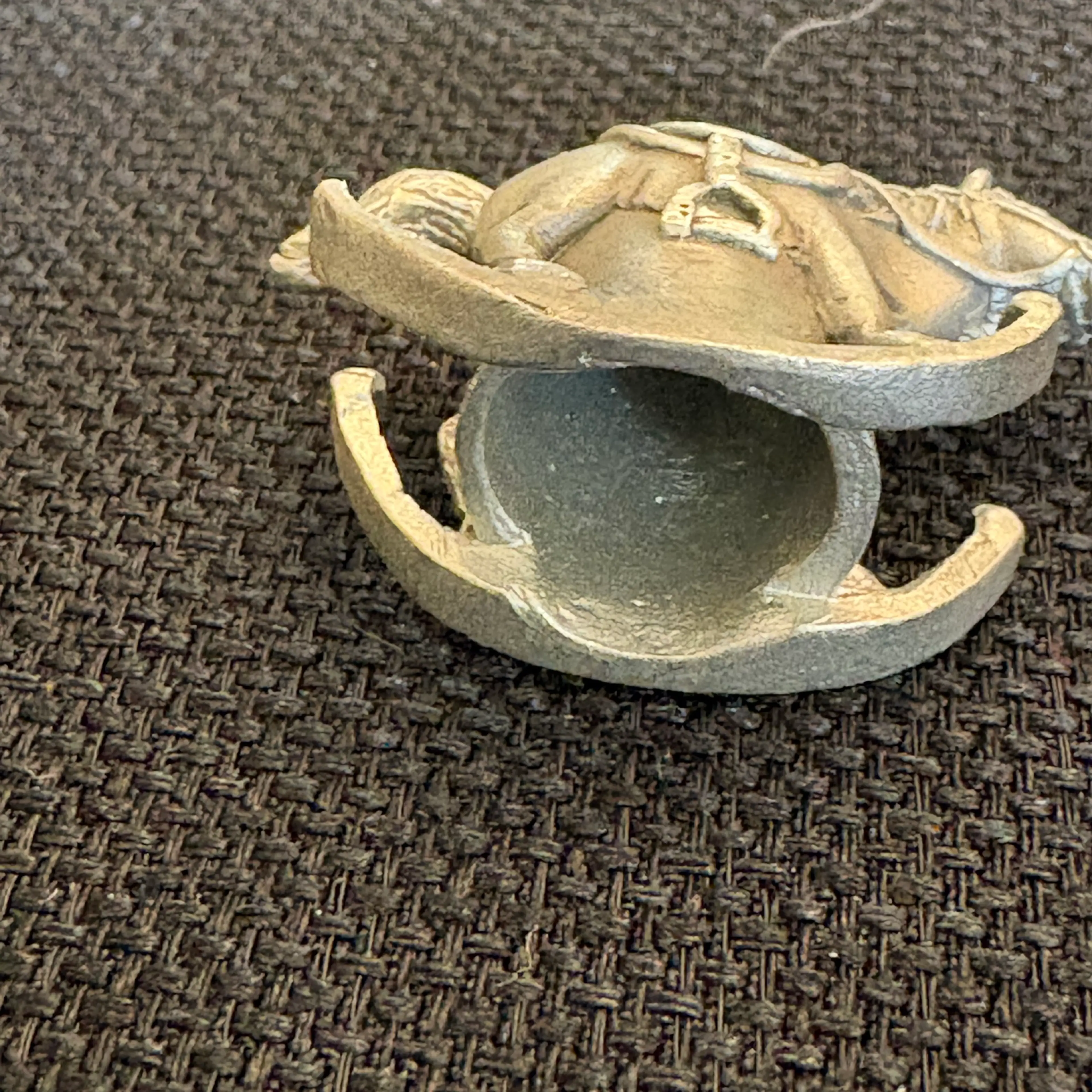 Image 4 of 4