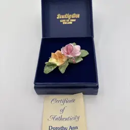 Vtg Dorothy Ann Designer Signed Bone China Flower Brooch Pin ~Made in England