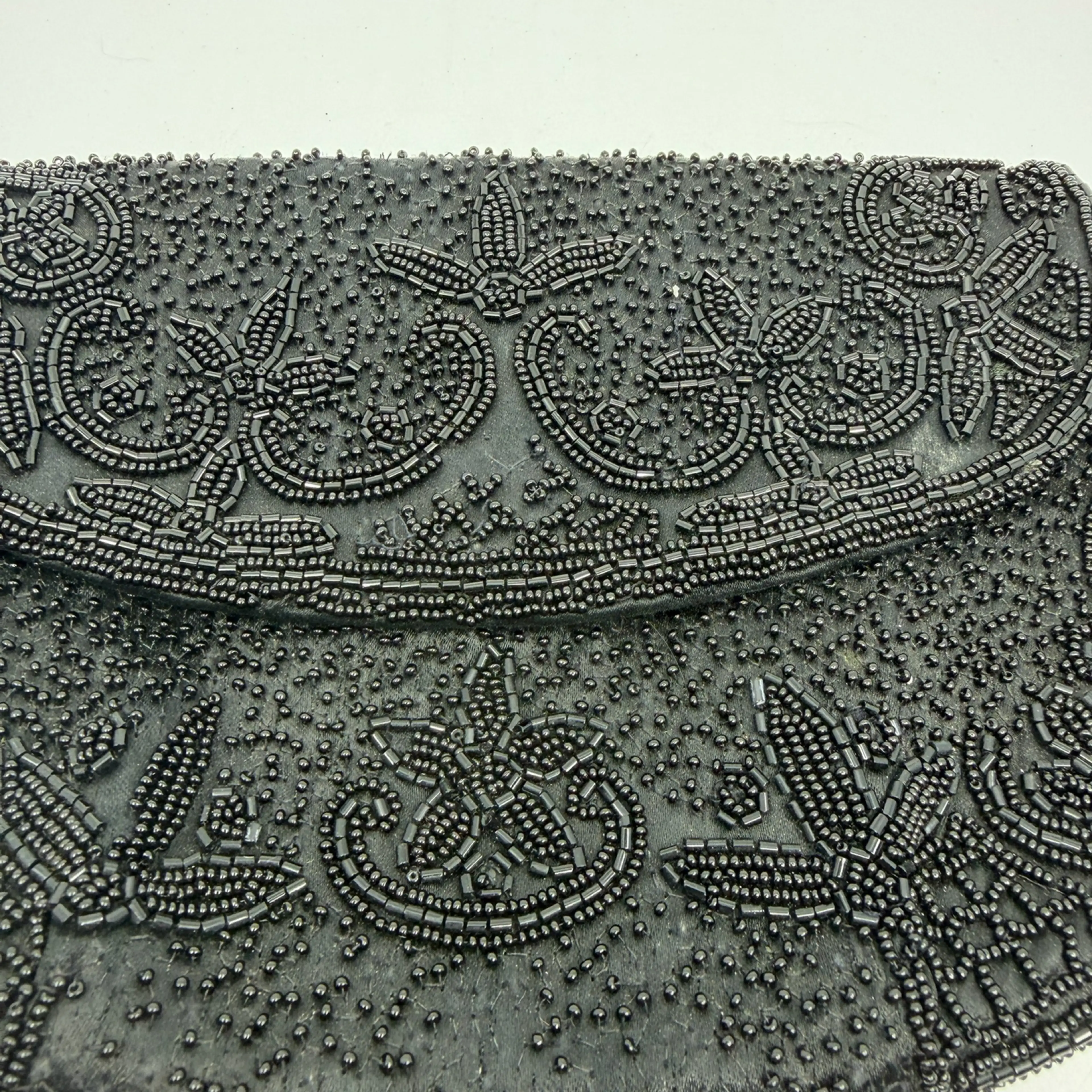 Image 2 of 8