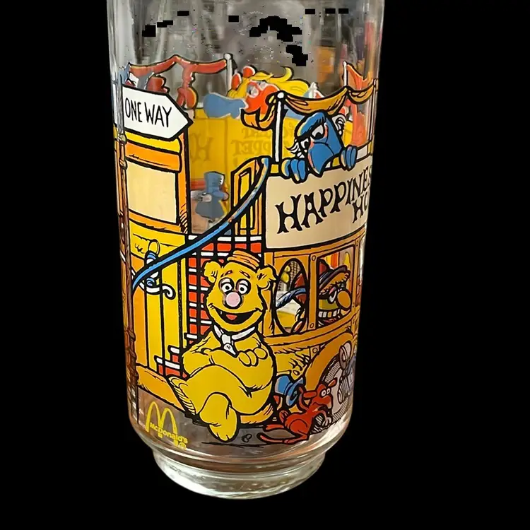1981 Happiness Hotel Glass. The Muppets Caper
