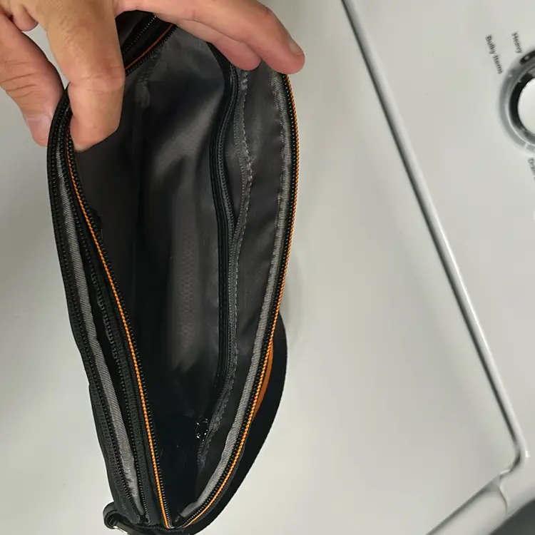 TUMI | McLaren Lumin Utility Sling