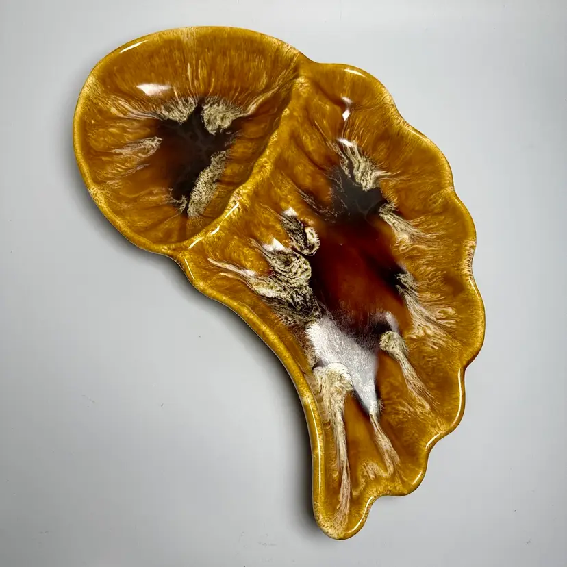 California Pottery MCM Drip Glaze Golden Brown Ceramic Leaf Dish Vtg 70's
