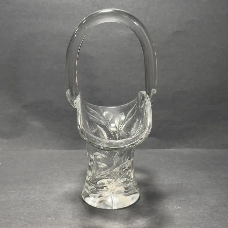 #1498 Vintage Bridal Basket Clear Glass Etched Flowers And Leaves 9.5” Tall Nov 1979 On Note