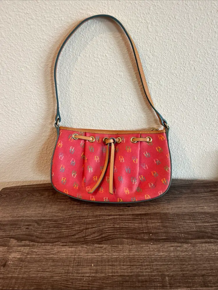 Dooney & Bourke Purse
