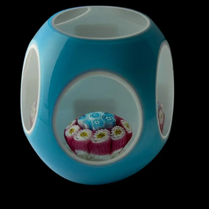 #08 Murano Fratelli Toso Faceted 6 Panel Sky Blue Cased Millefiori Mushroom 2”T X 2”W