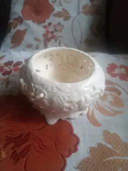 #01 ceramic trinket box