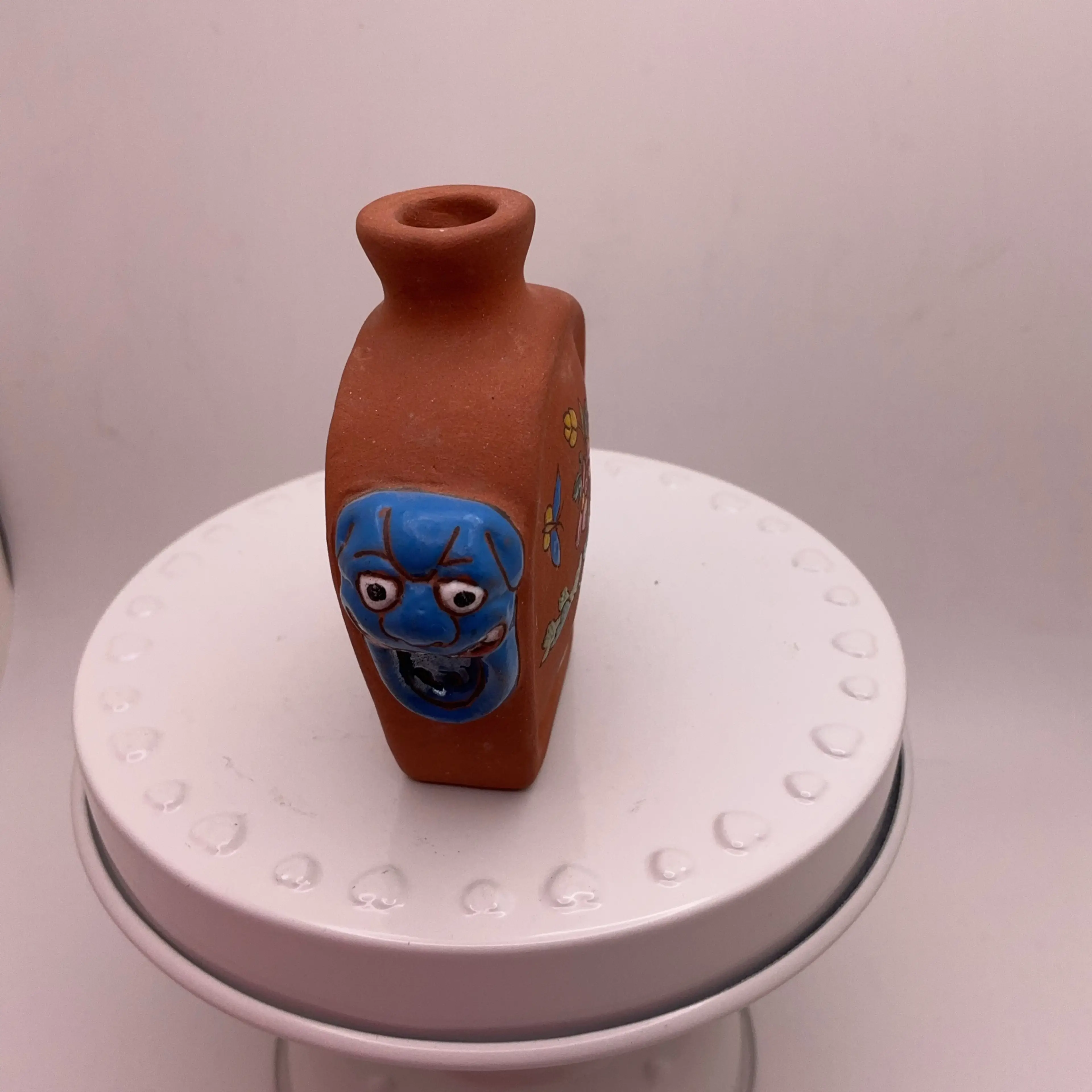 Image 2 of 7