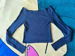 Brandy Melville Long sleeve