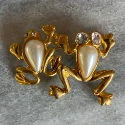 Figural Frogs Brooch Faux Pearl And Rhinestones