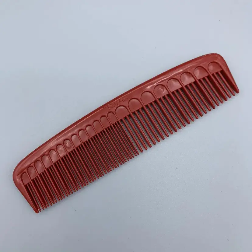 Vintage Tupperware Tupper Red Pocket Plastic Comb Barber Hair Stylist 63-12