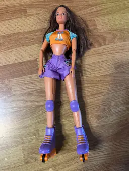 Vtg 1999 cool skating Teresa Doll