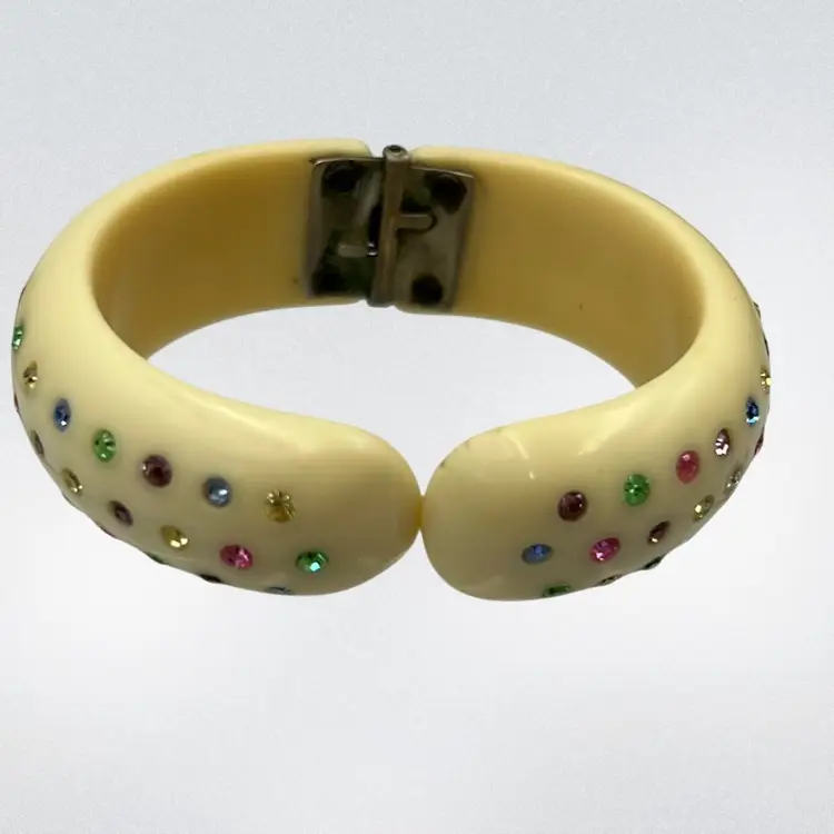 Vintage Weiss Celluloid Clamper 2.5”